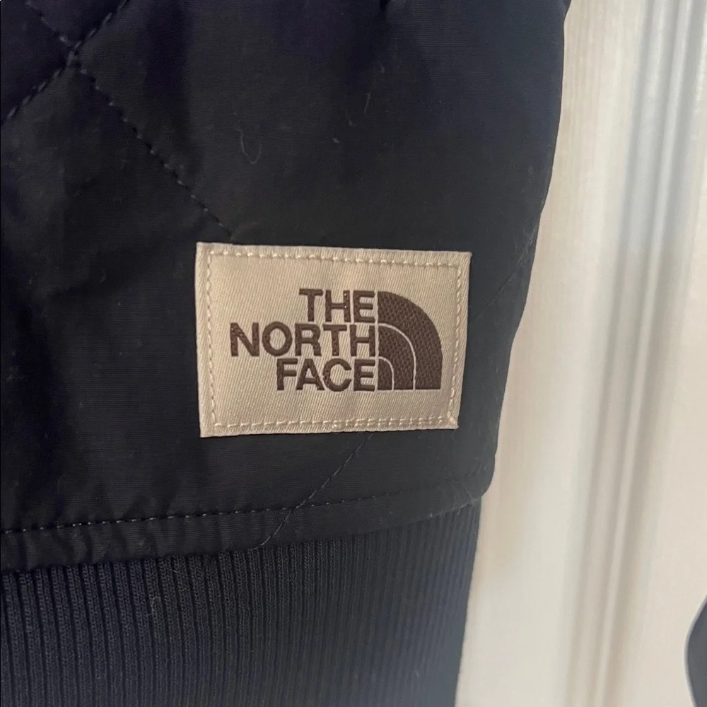 The North Face this dark warm
